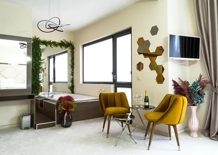 Cappo מלון דירות 4*